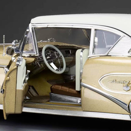Sun Star Buick Limited Riviera Coupe 1958 1:18 Diecast Model Car - studio product photo of the scale model