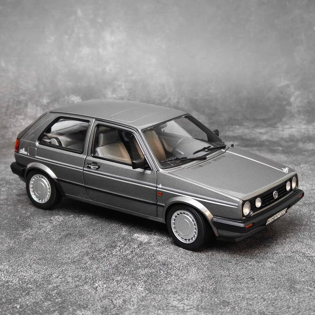 Norev Volkswagen Golf GTI Mk2 1989 1:18 Diecast Model Car - studio product photo of the scale model