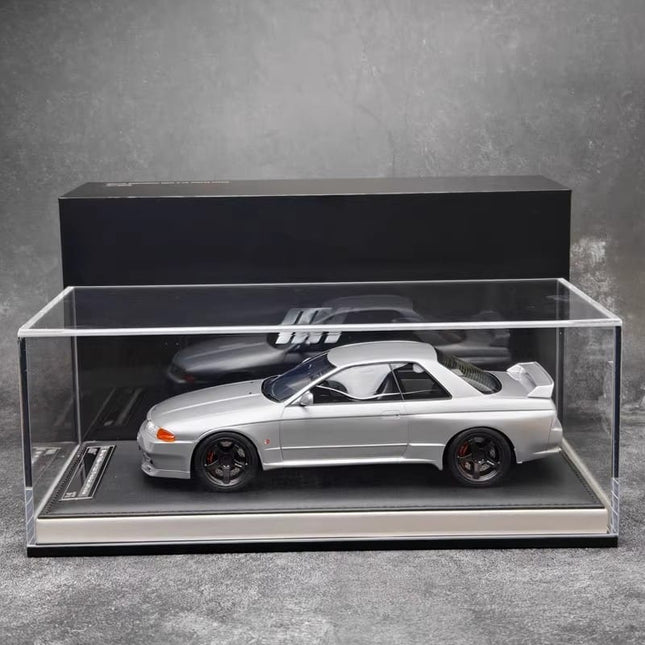 MH Nissan Skyline GT-R R32 White 1:18 Resin Model Car - fine detailed model replica