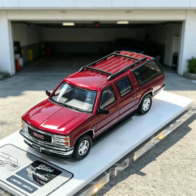 Bliss Chevrolet GMC GMT400 HEC Beijing Expo Limited Edition 1:64 Diecast Model Car - studio product photo of the scale model