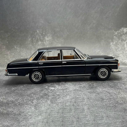 Norev Mercedes-Benz 280 SE 1968 (W108) Black 1:18 Diecast Model Car - fine detailed model replica