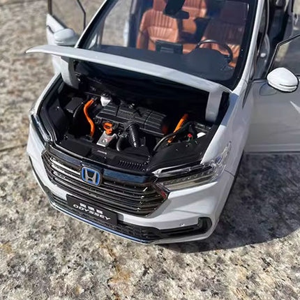GAC Honda Odyssey Hybrid 2022 1:18 Diecast Model Car - collector edition scale model