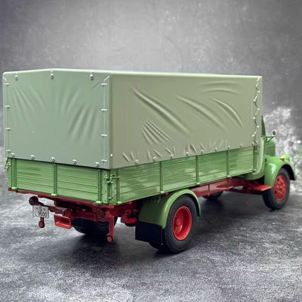 Schuco Mercedes-Benz L3500 Truck Transporter Green 1:18 Diecast Model Truck - scale model for display