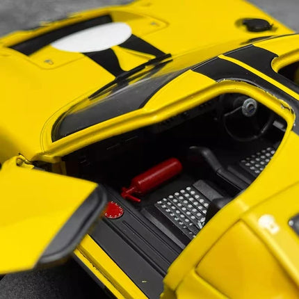 Solido Ford GT40 Mk I 1968 1:18 Diecast Model Car - collector edition scale model
