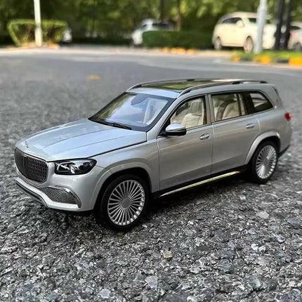 Paragon Mercedes-Maybach GLS 600 1:18 Diecast Model Car - detailed collector display model