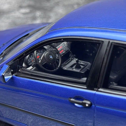 Otto BMW E46 318Ti Compact 2002 1:18 Resin Model Car - collector edition scale model