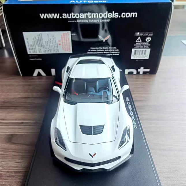 AutoArt Chevrolet Corvette C7 Z06 1:18 Diecast Model Car - studio product photo of the scale model