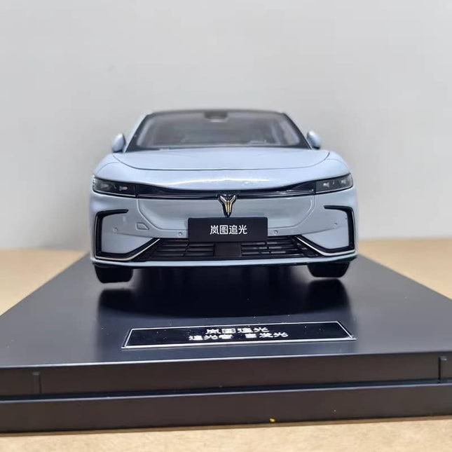 Original Manufacturer Dongfeng Voyah Zhuiguang Blue 1:18 Diecast Model Car - studio product photo of the scale model