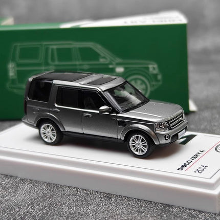 Whelart Land Rover Discovery 4 1:64 Diecast Model Car - premium collector scale model
