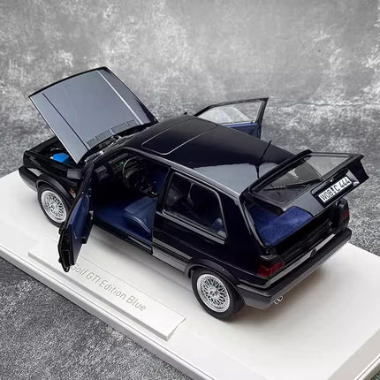 Norev Volkswagen Golf GTI MK2 1991 1:18 Diecast Model Car - scale model for display