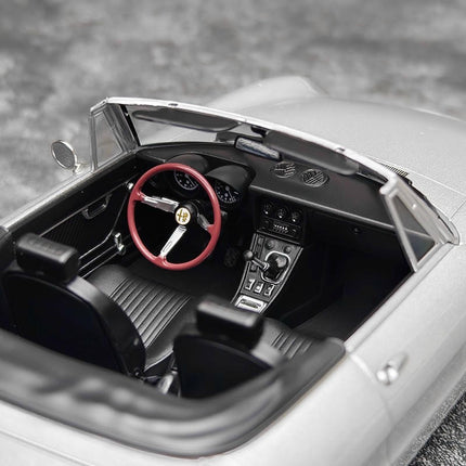 Norev Alfa Romeo 2000 Spider 1978 Silver Sealed 1:18 Diecast Model Car - detailed die-cast style model