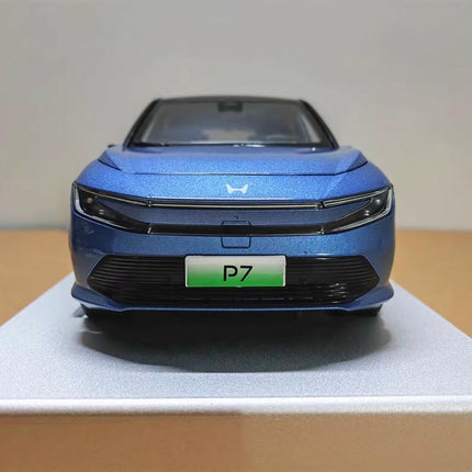 Original Manufacturer Honda P7 2025 Blue 1:18 Diecast Model Car - collectible scale model car