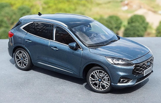 Changan Ford Ruiji Multicolor 1:18 Diecast Model Car - studio product photo of the scale model