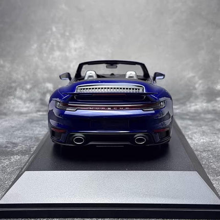 Minichamps Porsche 911 (992) Turbo S Cabriolet 2020 1:18 Diecast Model Car - collectible scale model car