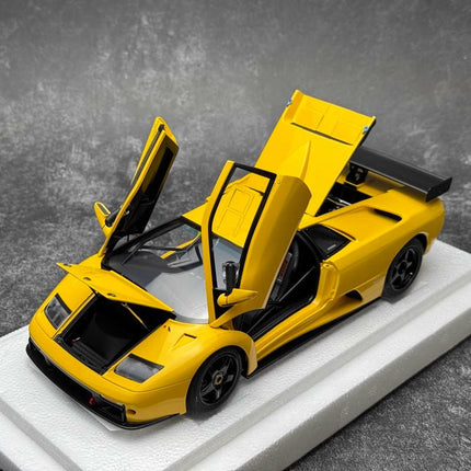 AutoArt Lamborghini Diablo GTR 1:18 Diecast Model Car - premium collector scale model