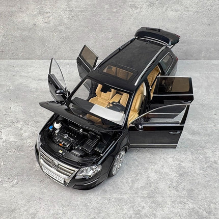 NZG Volkswagen Passat R36 Black 1:18 Diecast Model Car - scale model for display