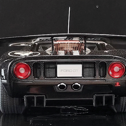 AutoArt 2005 Ford GT LM Spec II Video Edition 1:18 Diecast Model Car - premium collector scale model