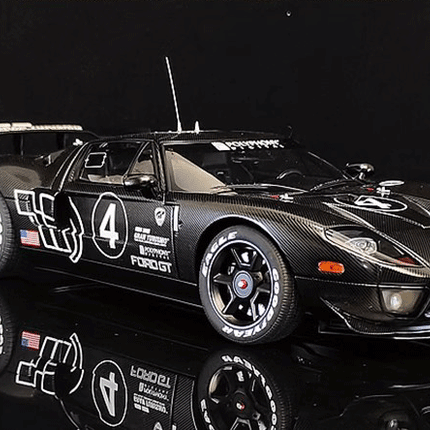 AutoArt 2005 Ford GT LM Spec II Video Edition 1:18 Diecast Model Car - studio product photo of the scale model