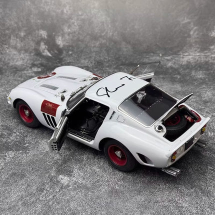 CMC Ferrari 250 GTO 30th Anniversary Signature Edition White M-288 1:18 Diecast Model Car - showroom-quality model replica