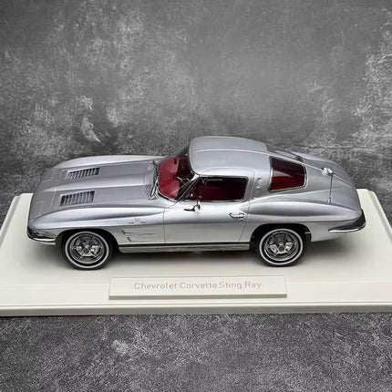 Norev Chevrolet Corvette Sting Ray 1963 Silver 1:18 Diecast Model Car - fine detailed model replica