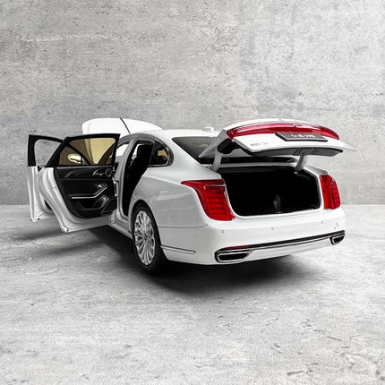 Hongqi H9 Luxury Sedan White 1:18 Diecast Model Car - scale model for display