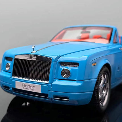 Kyosho Rolls-Royce Phantom Convertible – Limited Collector’s Edition 1:18 Diecast Model Car - studio product photo of the sca