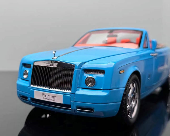 Kyosho Rolls-Royce Phantom Convertible – Limited Collector’s Edition 1:18 Diecast Model Car - studio product photo of the sca