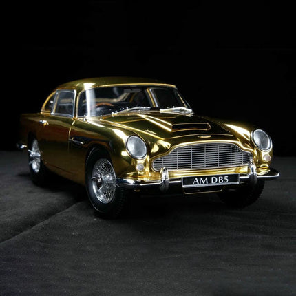 Xiao Guang Aston Martin DB5 Gold 1:18 Diecast Model Car - collector edition scale model