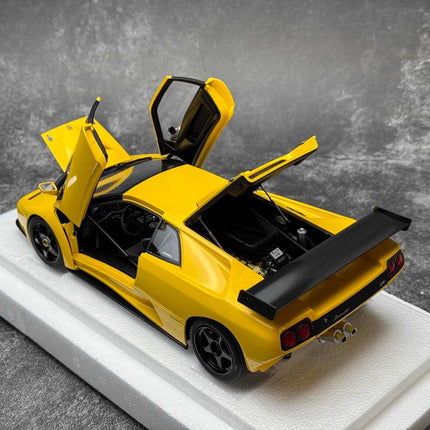 AutoArt Lamborghini Diablo GTR 1:18 Diecast Model Car - scale model for display