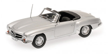 Silver classic convertible diecast model car in 1:18 scale with detailed interior