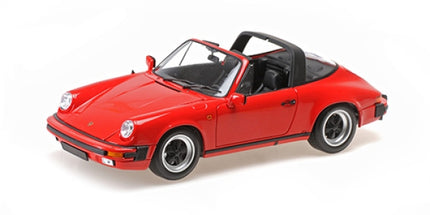 Red Porsche 911 Targa diecast model car 1:18 scale with black interior