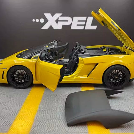 Norev Lamborghini Gallardo LP560-4 Spyder 2009 Black 1:18 Diecast Model Car - detailed model car replica