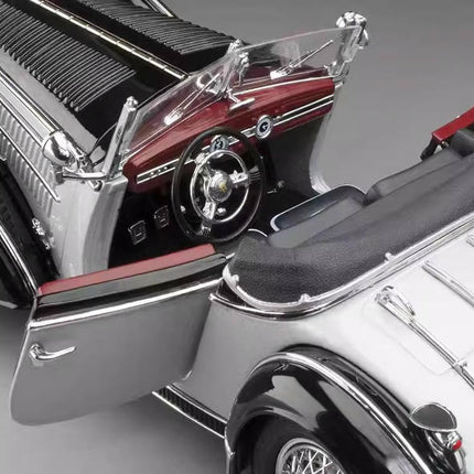 Sun Star 1939 Horch 855 Roadster 1:18 Diecast Model Car - collector display piece