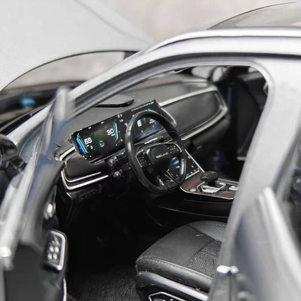 YX Car Model Beijing X7 Gray 1:18 Diecast Model Car - scale model collectible piece