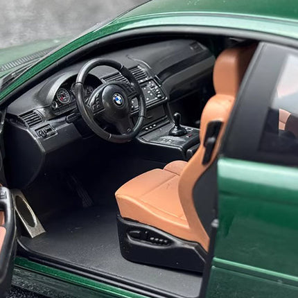 Solido BMW M3 E46 Coupe 2000 Green 1:18 Diecast Model Car - scale replica for enthusiasts