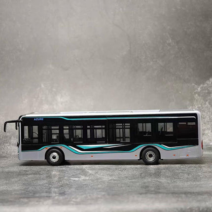 Model Car Planet Higer Azure Bus with Lights 1:42 Diecast Model Bus - collectible scale model car