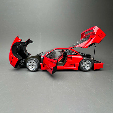 Montage Ferrari F40 Standard Red 1:18 Diecast Model Car - detailed die-cast style model