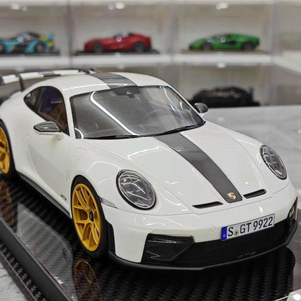 VIP Porsche 911 GT3 GT Silver 1:18 Resin Model Car - collector display piece