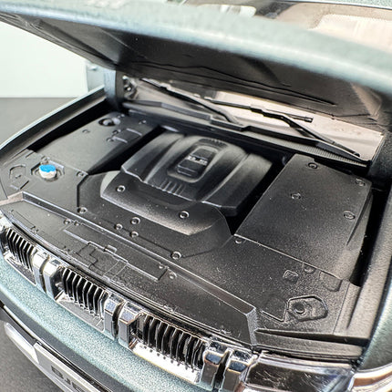 BAIC BJ60 Azure Stone Star Grey Off-Road SUV 1:18 Diecast Model Car - collector edition scale model
