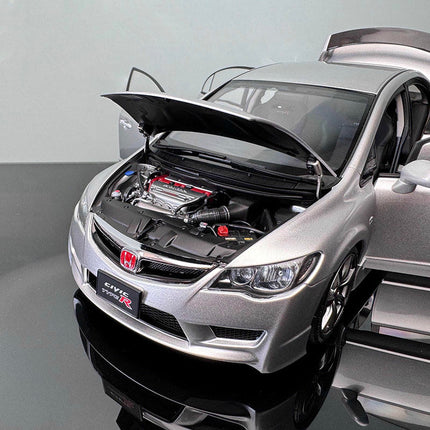 Motorhelix Honda Civic FD2 1:18 Diecast Model Car - detailed die-cast style model