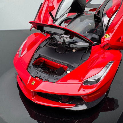 BBR Ferrari LaFerrari Rosso Corsa / Black Hood 1:18 Diecast Model Car - scale model for display