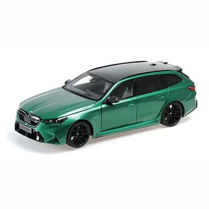 Minichamps BMW M5 Touring G99 2024 1:18 Diecast Model Car - showroom-quality model replica