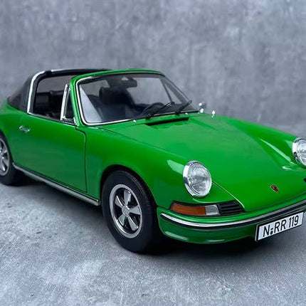 Schuco Porsche 911 S Coupe Green 1:18 Diecast Model Car - collector edition scale model