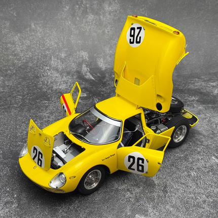 CMC Ferrari 250 LM #26 Classic Racing Yellow 1:18 Diecast Model Car - collector edition scale model