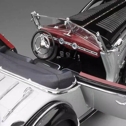 Sun Star 1939 Horch 855 Roadster 1:18 Diecast Model Car - scale replica for enthusiasts