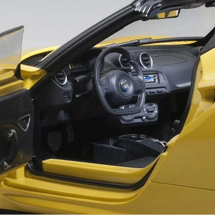 https://www.yxcarmodel.com/cdn/shop/files/11_cf123405-5127-4f7c-a9bf-51b609c7912e.jpg?v=1750142983&width=1946