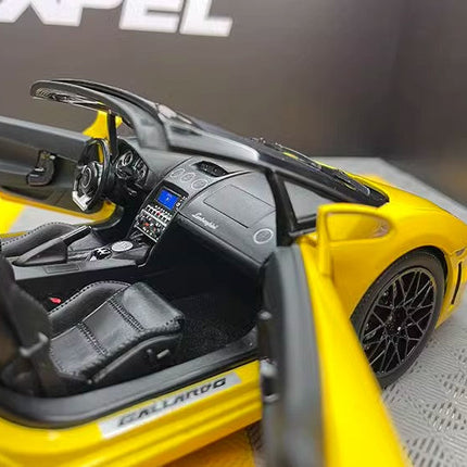 Norev Lamborghini Gallardo LP560-4 Spyder 2009 Black 1:18 Diecast Model Car - scale replica for enthusiasts