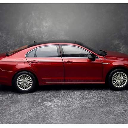 YX Car Model Volkswagen New Lamando Hot Red 1:18 Diecast Model Car - scale model collectible piece
