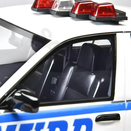 Vehicle Art Ford Crown Victoria Police Interceptor 1:18 Resin Model Car - scale model for display