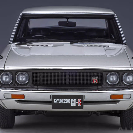 AutoArt Nissan Skyline 2000 GT-R Kenmeri Silver 1:18 Diecast Model Car - collectible scale model car